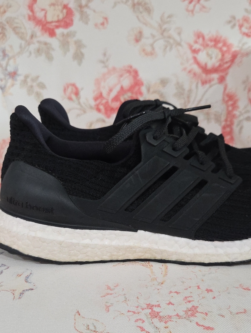 adidas Ultraboost Men's Running Shoes - Black/White